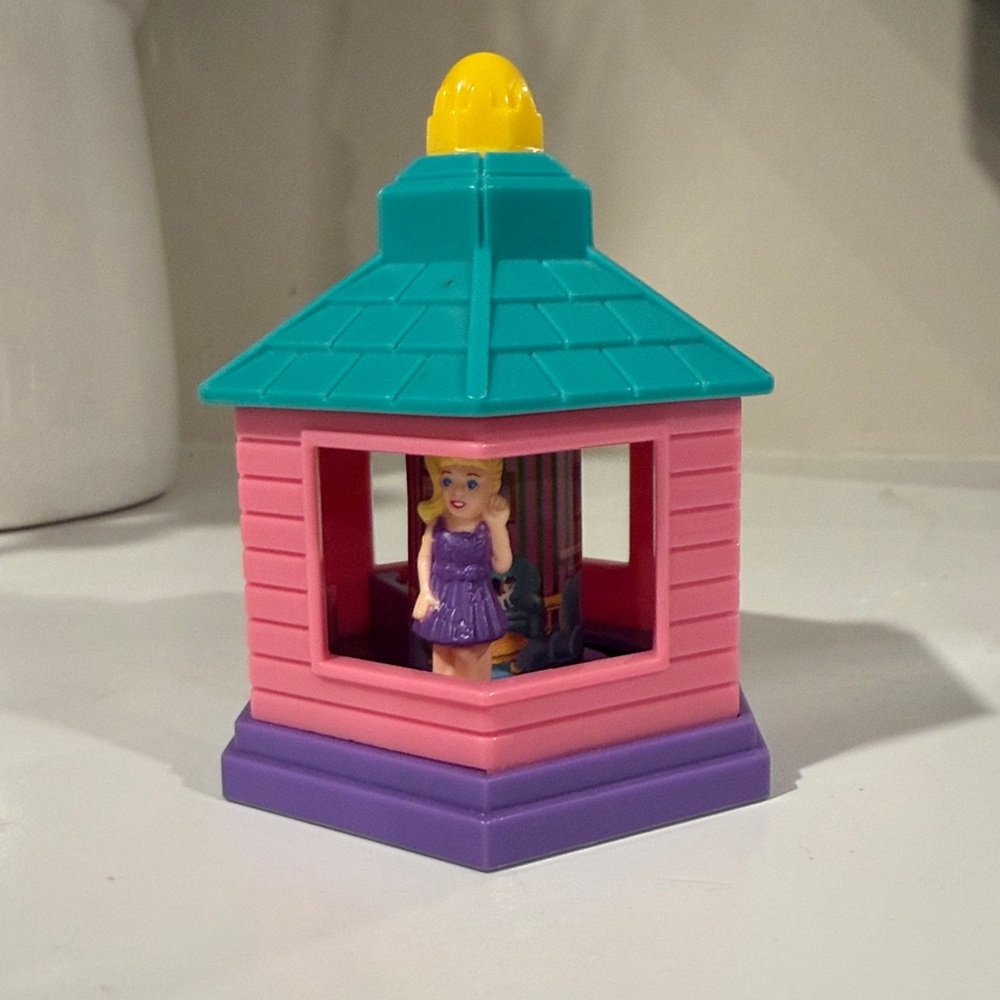 Vintage 2000 Polly Pocket Subway Kids Meal Toy     girls toys doll dolls